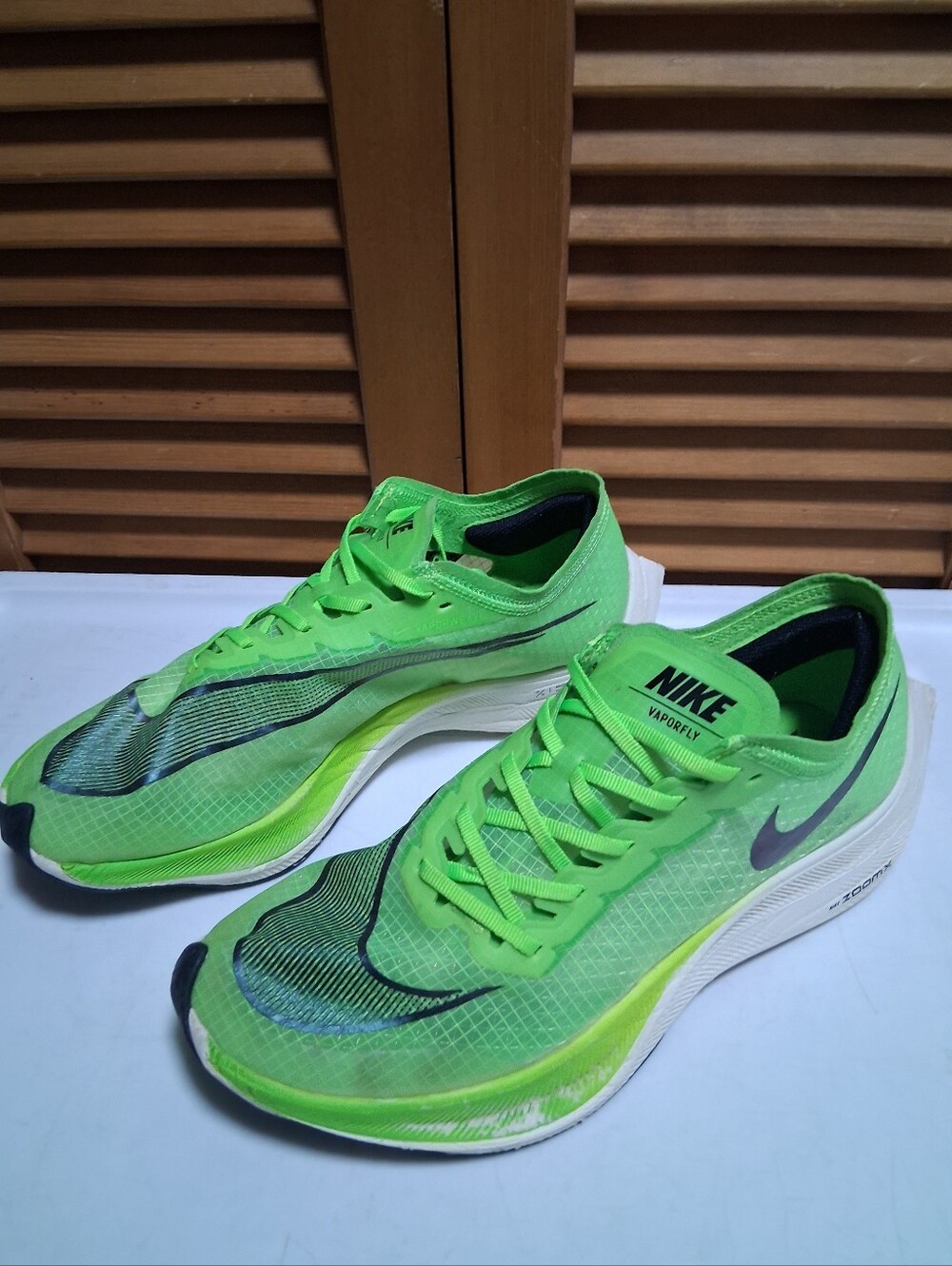 Nike ZoomX Vaporfly Next% Electric Green Running Shoes AO4568 300 Mens Size 9